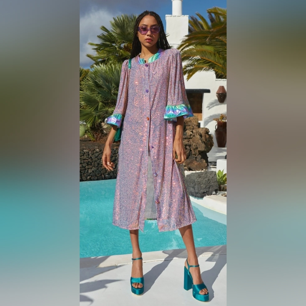 NWOT CeliaB Ametrine Kaftan Iridescent Sequin Button-Down Dress Coverup M/L